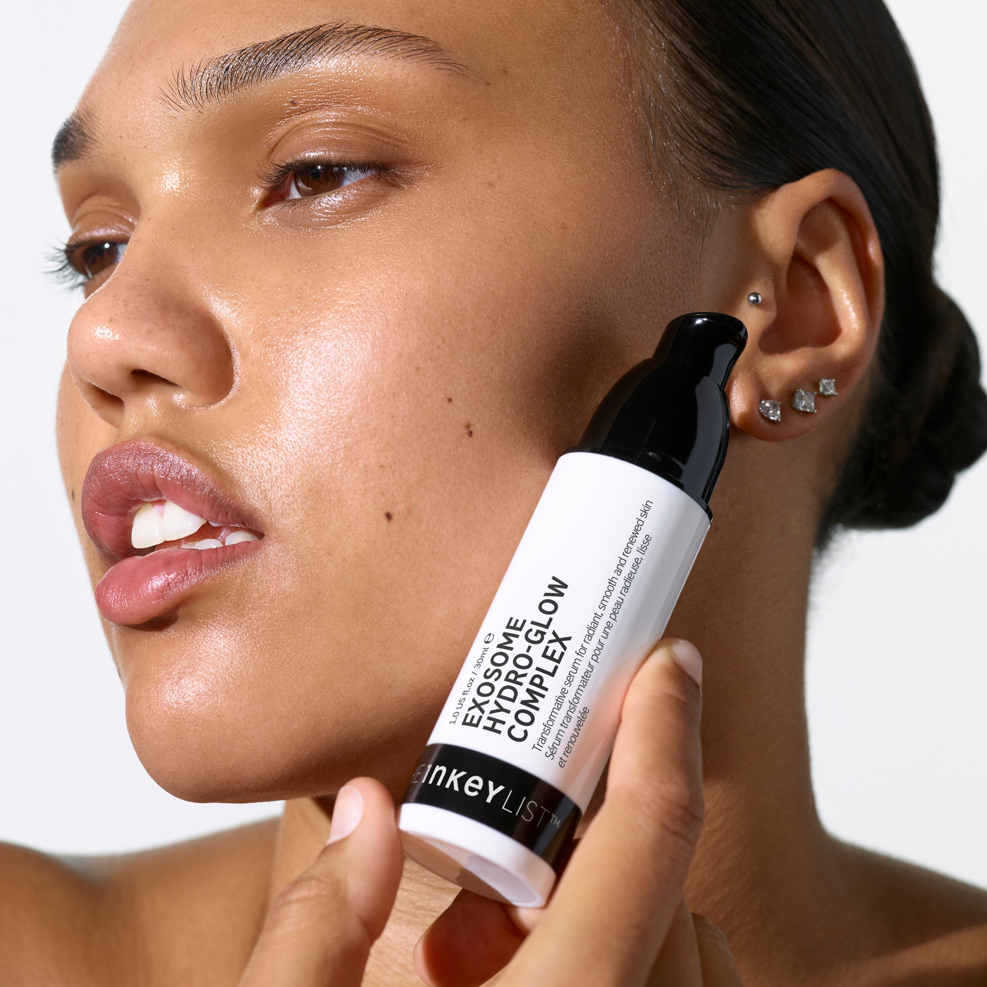 EXOSOME HYDRO-GLOW COMPLEX SERUM (SUERO PARA ROSTRO)